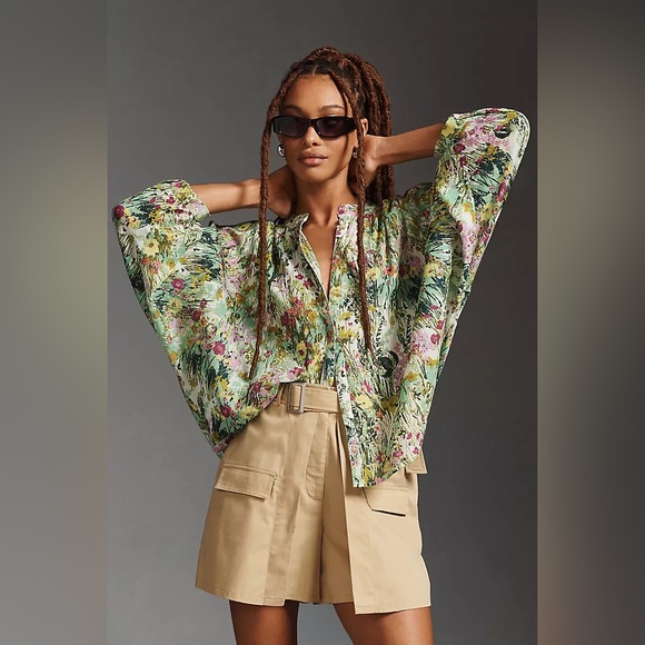 Pilcro Anthropologie Sidney Batwing Blouse Green Purple Watercolor Floral Medium - Picture 2 of 11